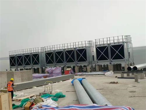 康明蒸發(fā)式玻璃鋼冷卻塔原理與優(yōu)缺點